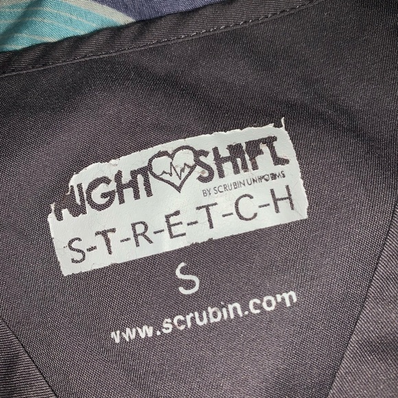 Scrub Top - Picture 2 of 2